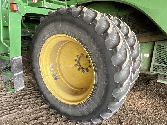 Photo of 2016 John Deere S670