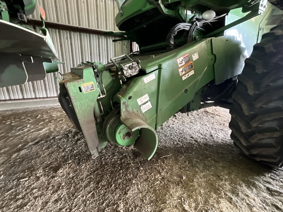 Photo of 2016 John Deere S670