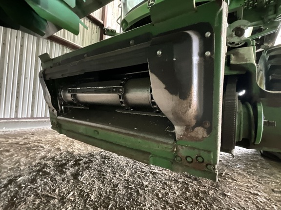Photo of 2016 John Deere S670