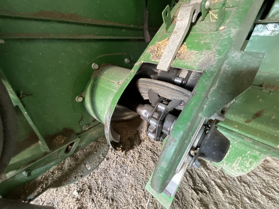 Photo of 2016 John Deere S670