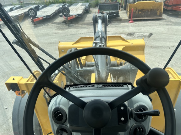2024 John Deere 624 P
