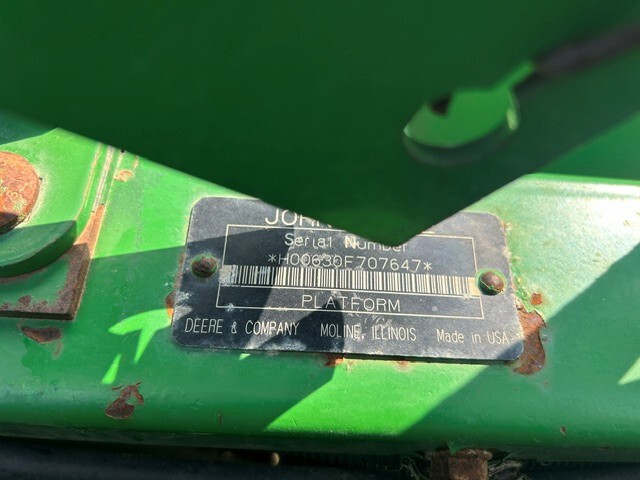 2004 John Deere 630F Combine Platforms