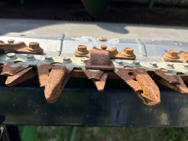2004 John Deere 630F Combine Platforms