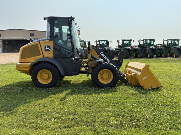 2024 John Deere 324 P - Photo4