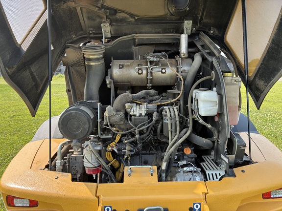 2024 John Deere 324 P - Photo21