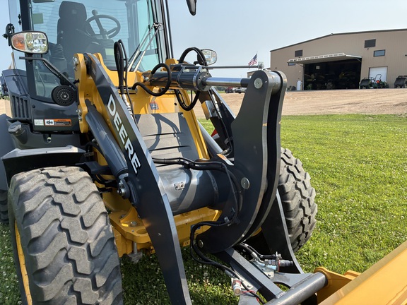 2024 John Deere 324 P - Photo24