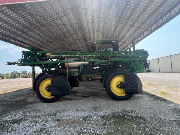 2019 John Deere R4038