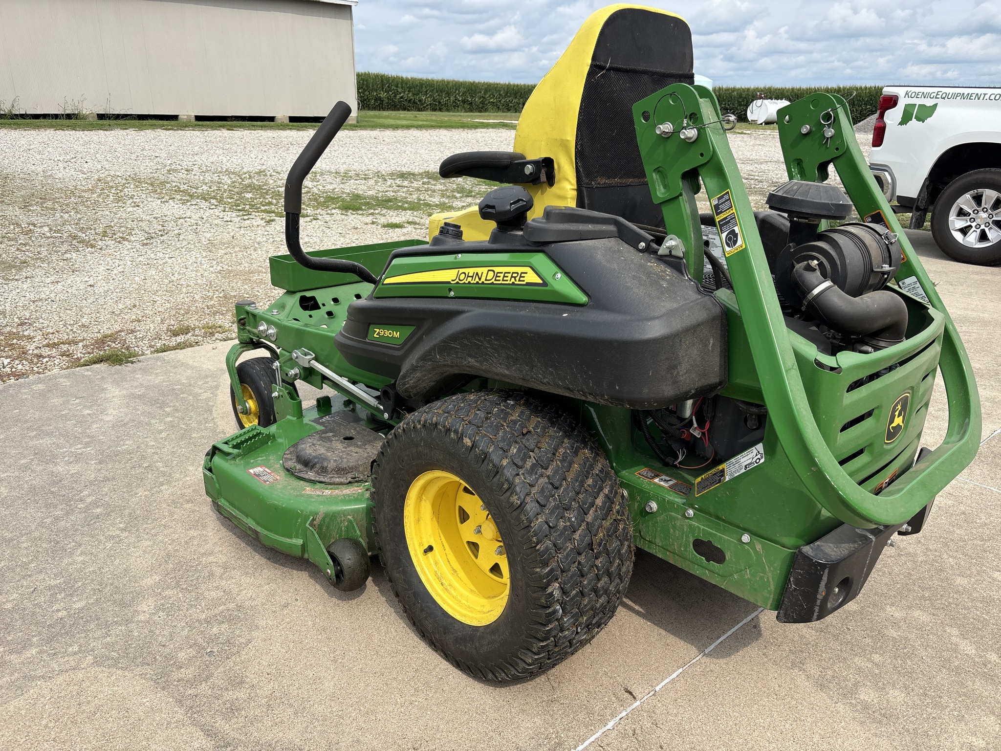 Used 2022 John Deere Z930M Zero Turn Mowers at Koenig Equipment in Urbana, OH - PhotoXL2