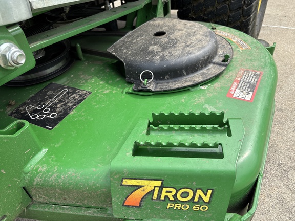 Used 2022 John Deere Z930M Zero Turn Mowers at Koenig Equipment in Urbana, OH - Photo8