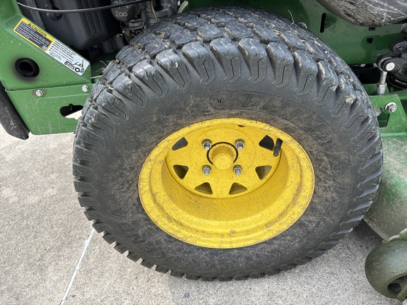 Used 2022 John Deere Z930M Zero Turn Mowers at Koenig Equipment in Urbana, OH - Photo10