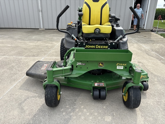 Used 2022 John Deere Z930M Zero Turn Mowers at Koenig Equipment in Urbana, OH - Photo5