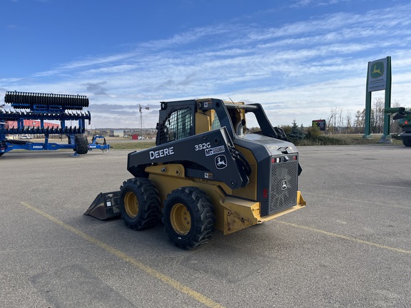 2018 John Deere 332G