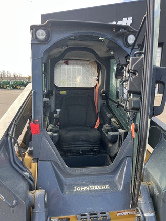 2018 John Deere 332G