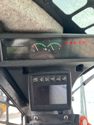 2018 John Deere 332G