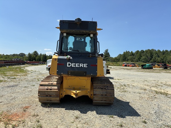 2022 John Deere 700L