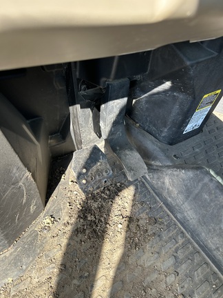 Used 2022 John Deere XUV 835R ATVs & Gators at Horizon Ag & Turf in Lloydminster, AB - Photo7