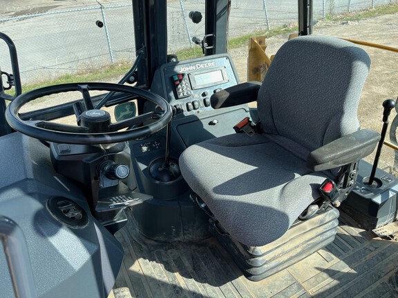 2018 John Deere 310SL