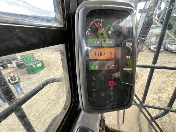 2015 Hitachi ZX370F-3