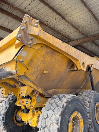 2024 John Deere 410 P