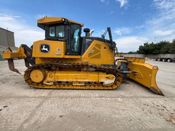 2024 John Deere 850L