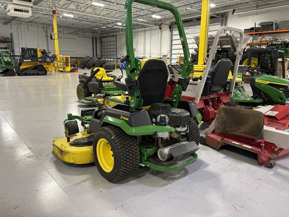 Used 2022 John Deere Z545 Zero Turn Mowers at Koenig Equipment in Knightstown, IN - Photo1