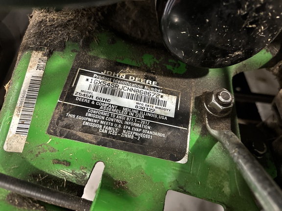 Used 2022 John Deere Z545 Zero Turn Mowers at Koenig Equipment in Knightstown, IN - Photo11