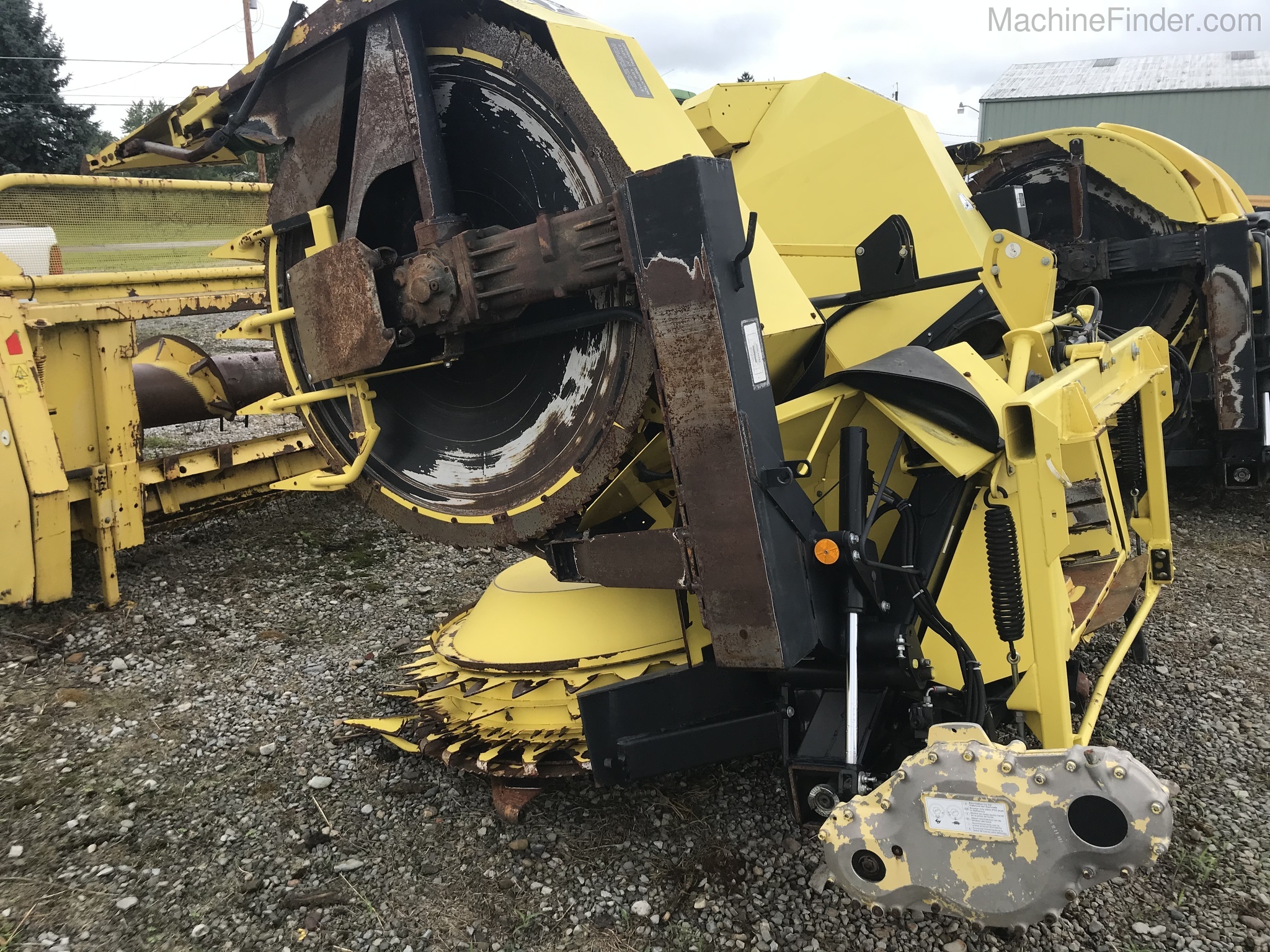 2012 John Deere 678 Image 2