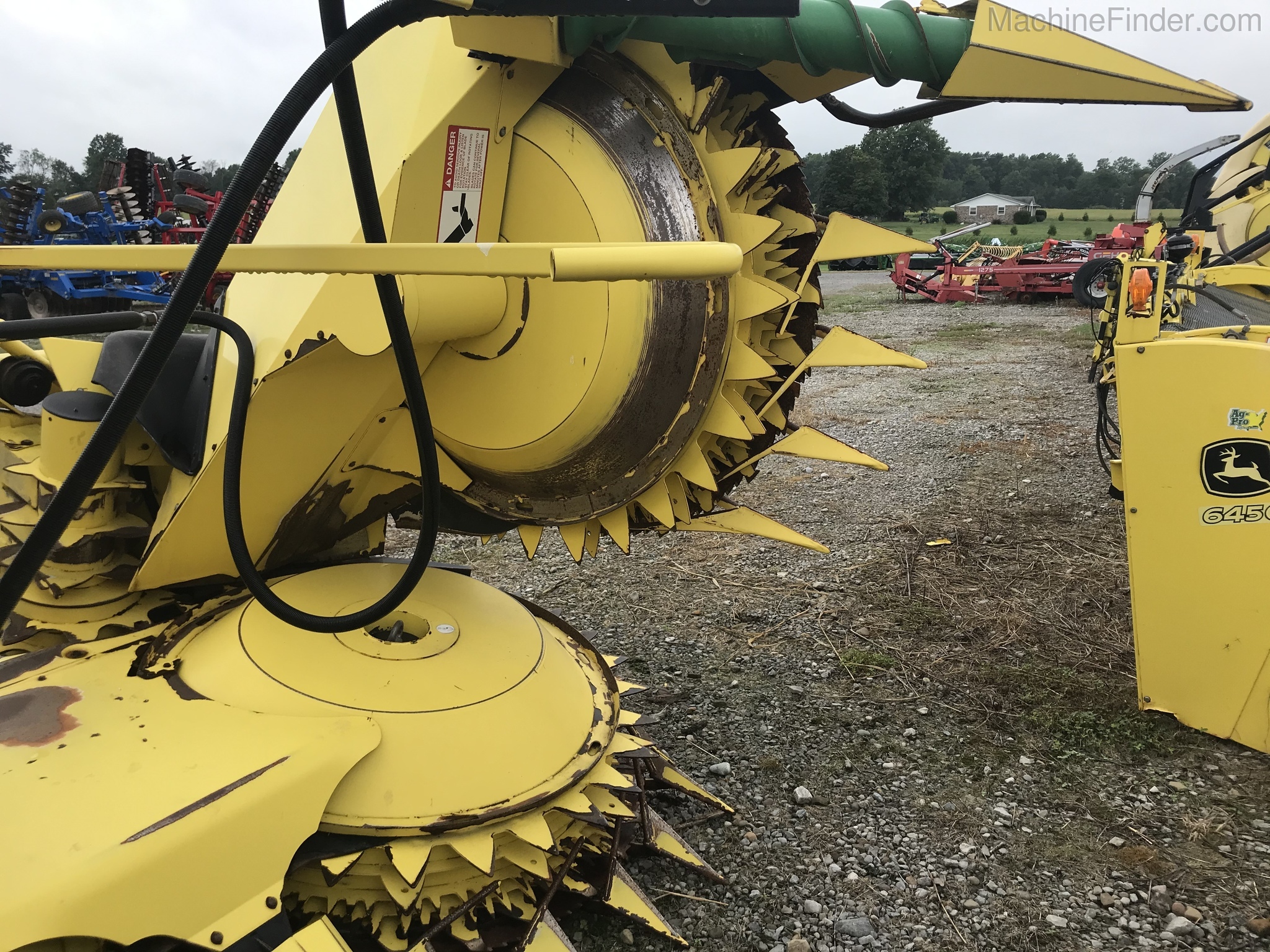 2012 John Deere 678 Image 3