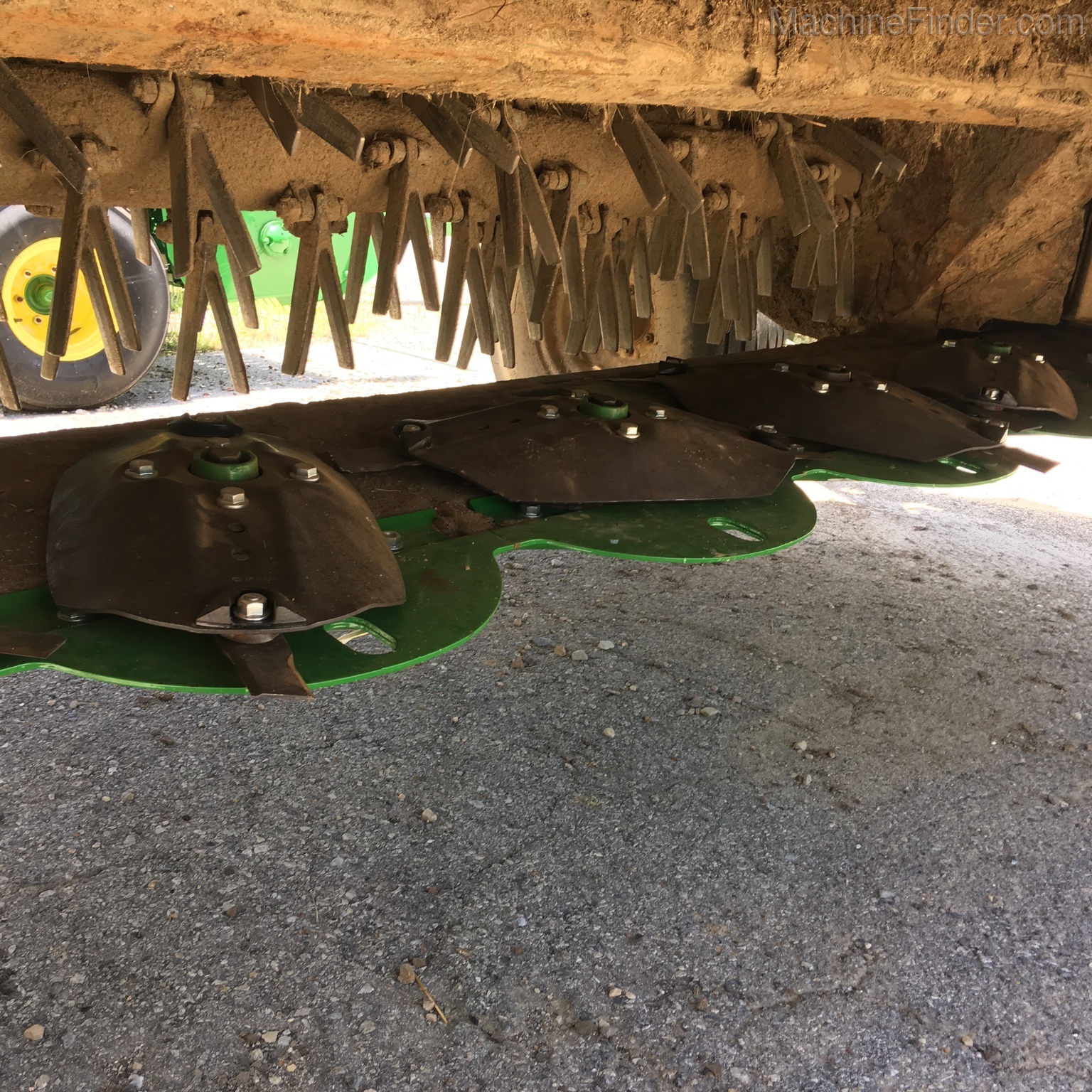 2013 John Deere 630 Image 5