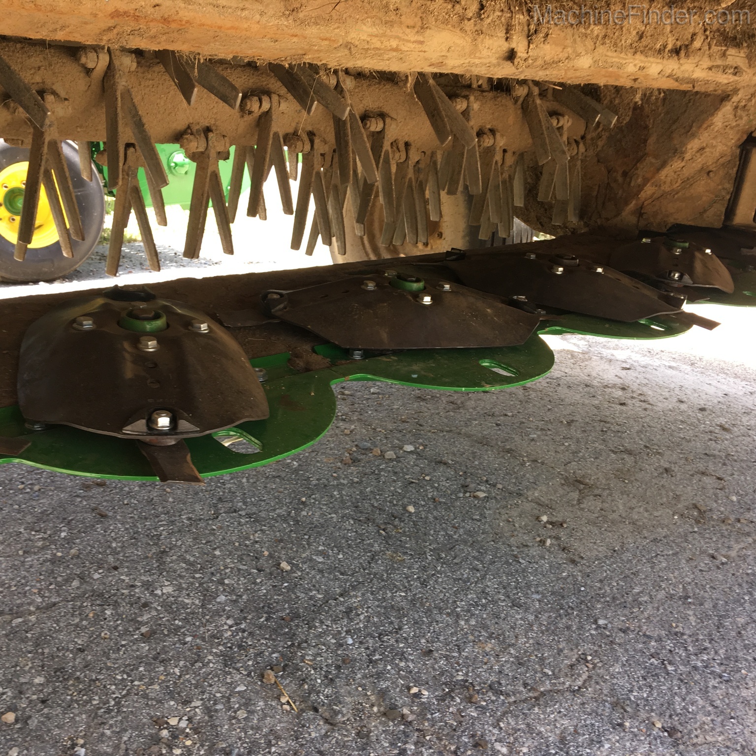 2013 John Deere 630 Image 4