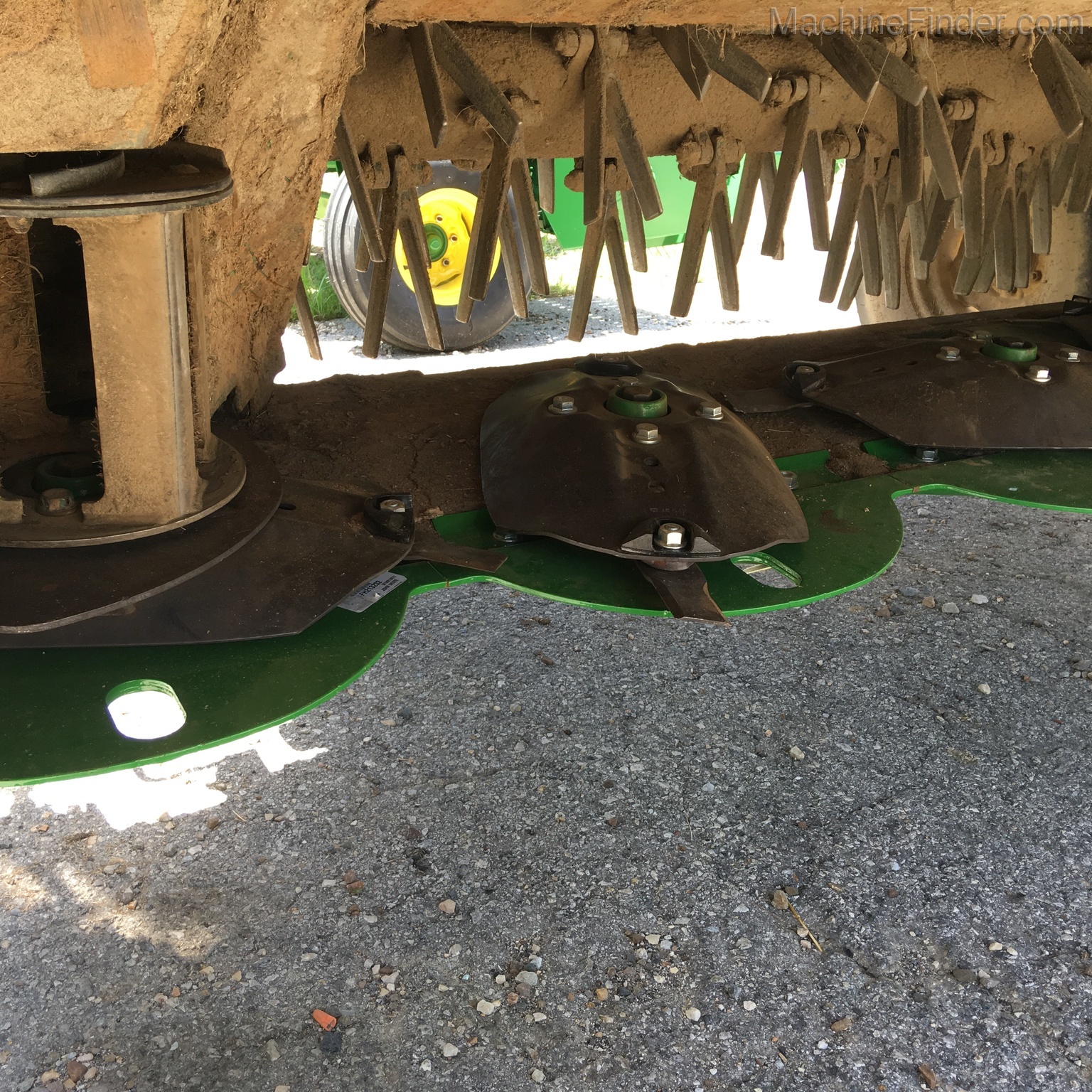 2013 John Deere 630 Image 6