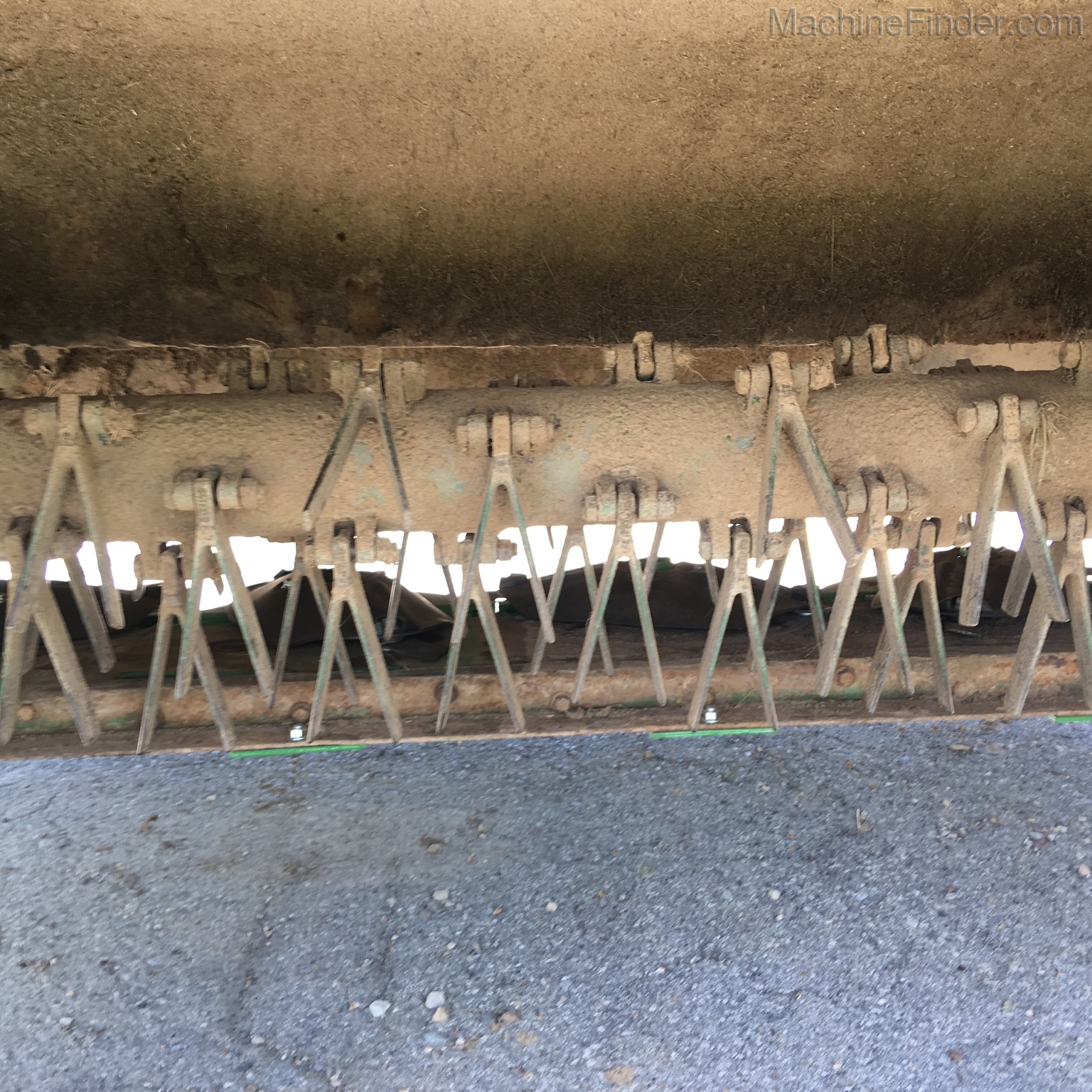 2013 John Deere 630 Image 10