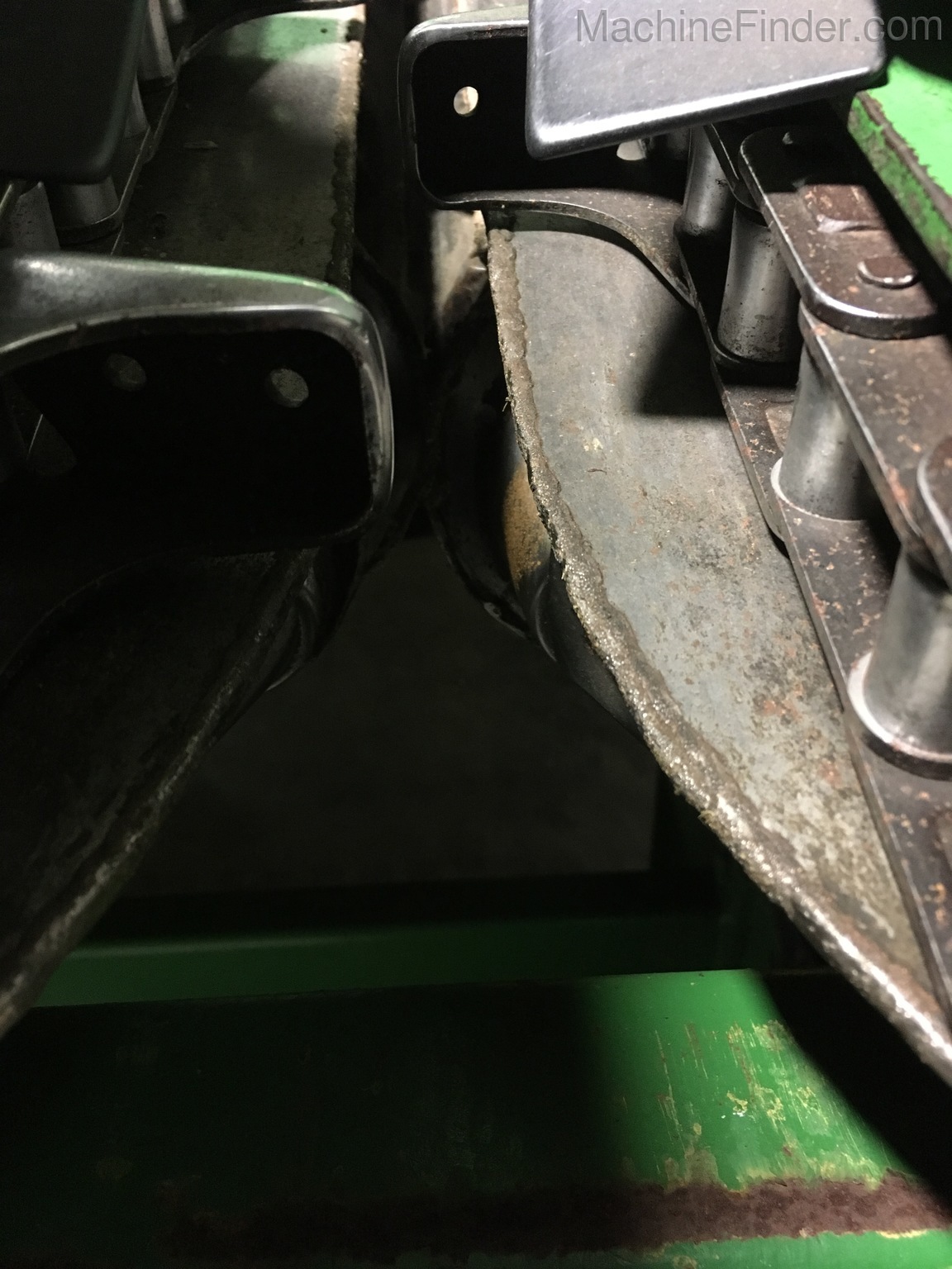 2010 John Deere 608C Image 3