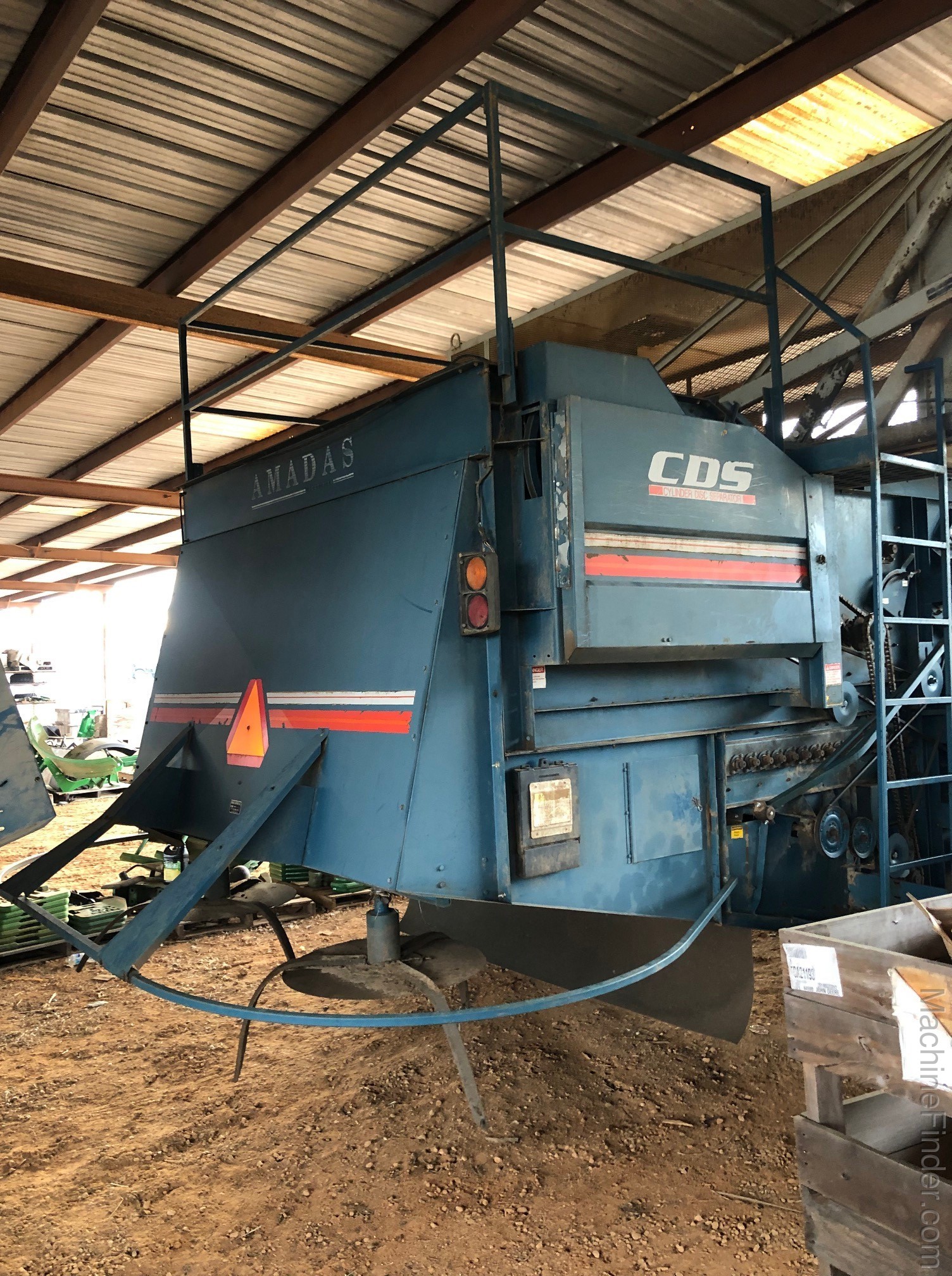 2001 Amadas 2100 Image 5