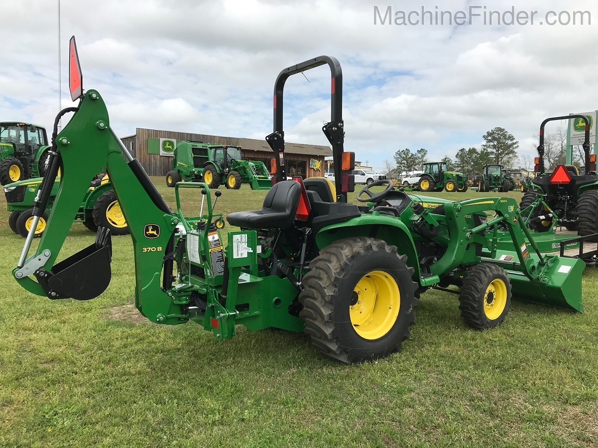 2021 John Deere 3032E Image 2