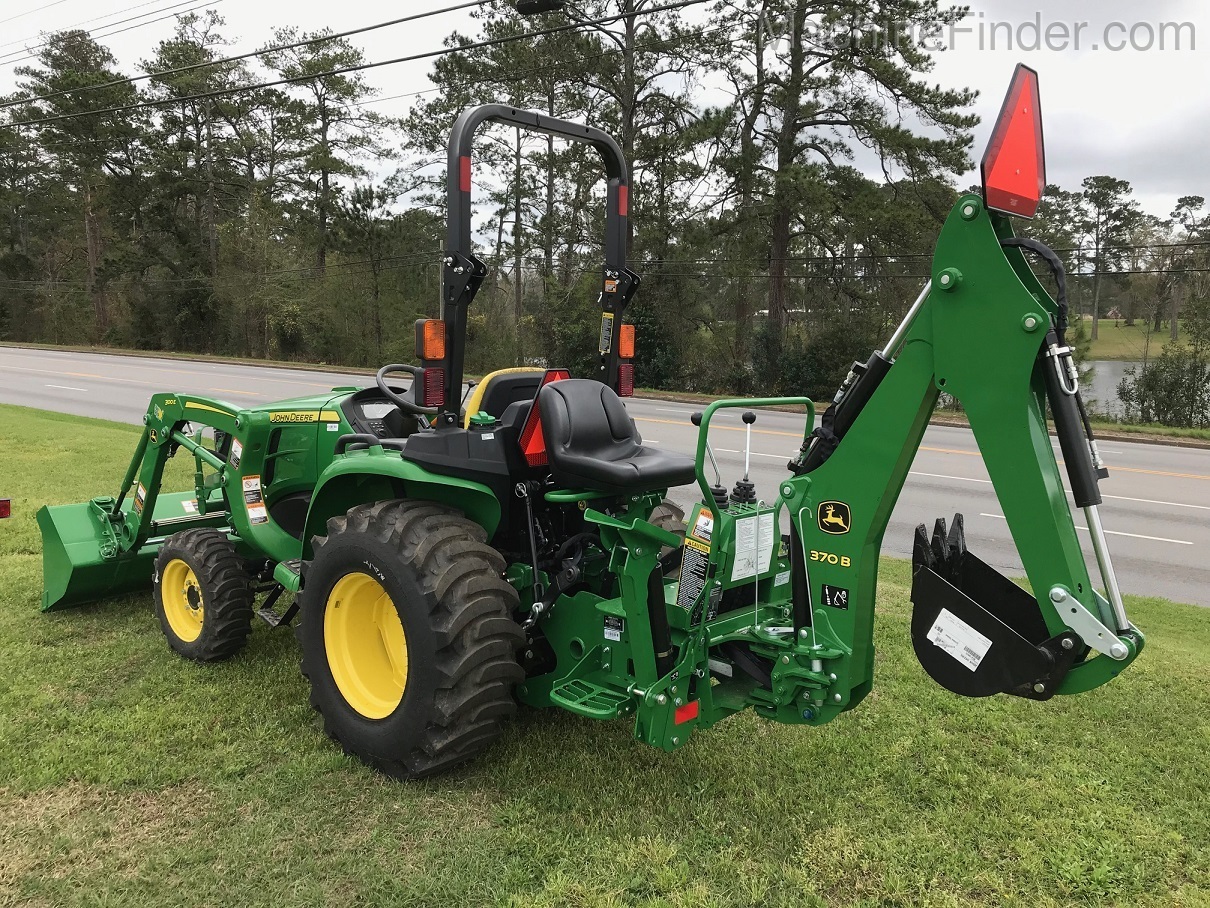 2021 John Deere 3032E Image 3