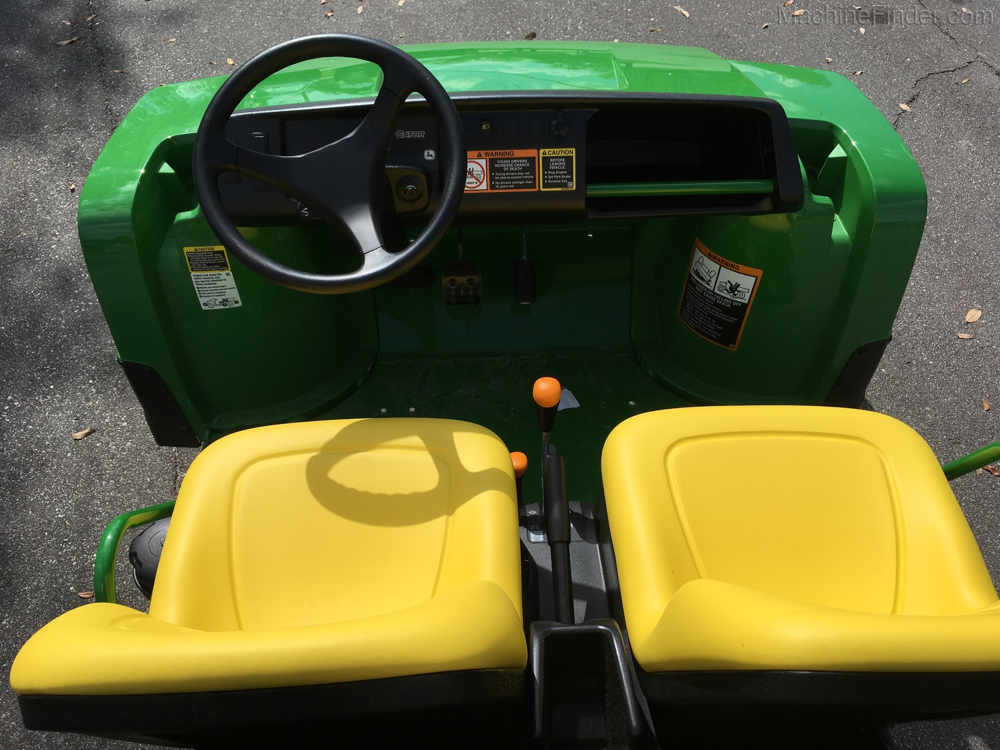 2020 John Deere TX Image 9