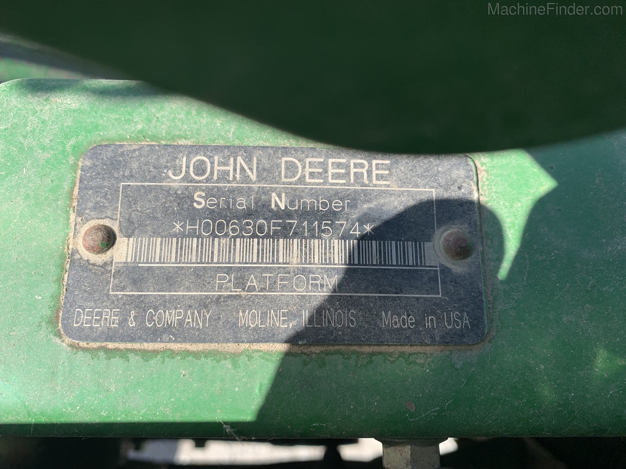 2005 John Deere 630F Image 4