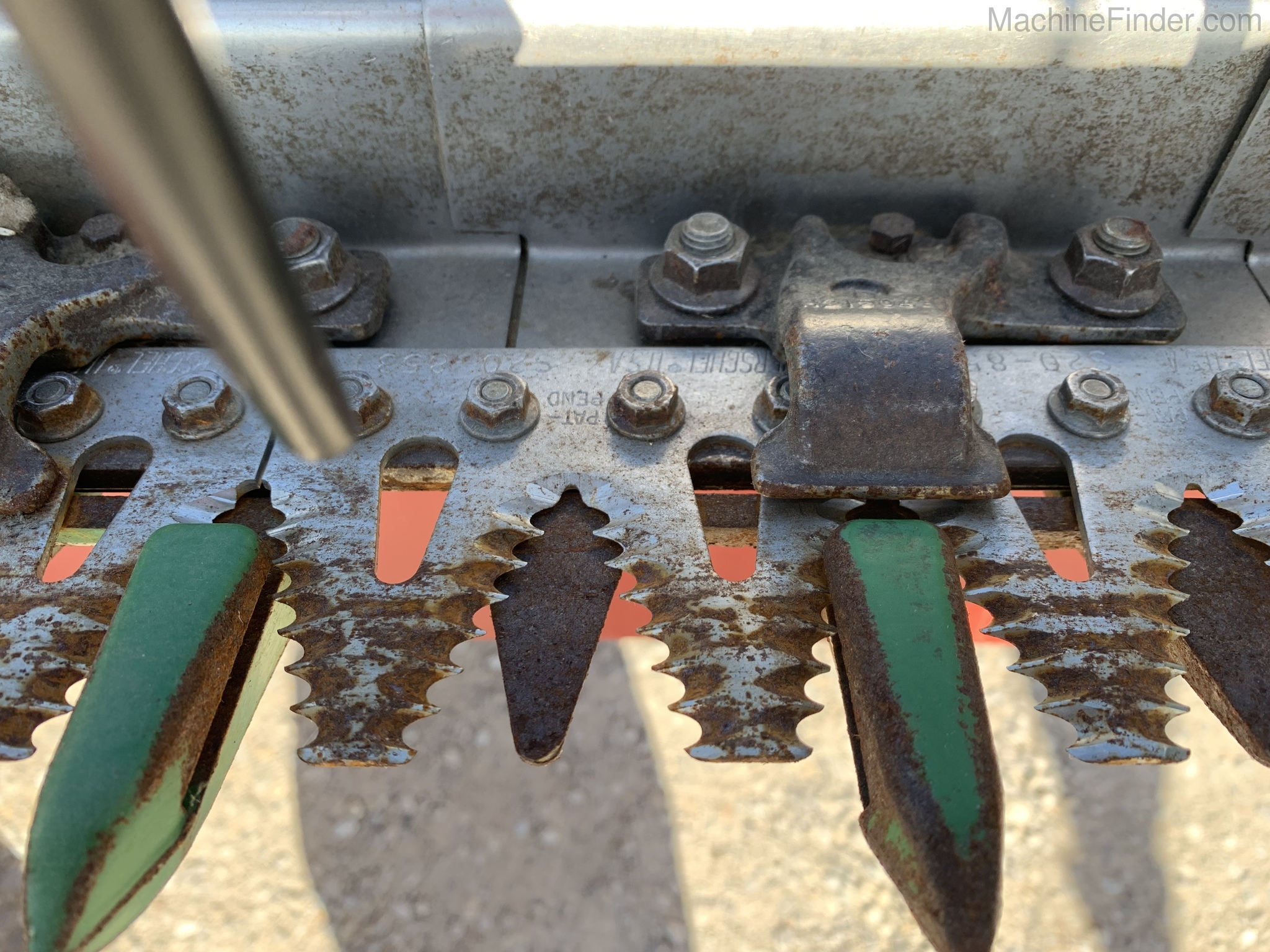 2005 John Deere 630F Image 5