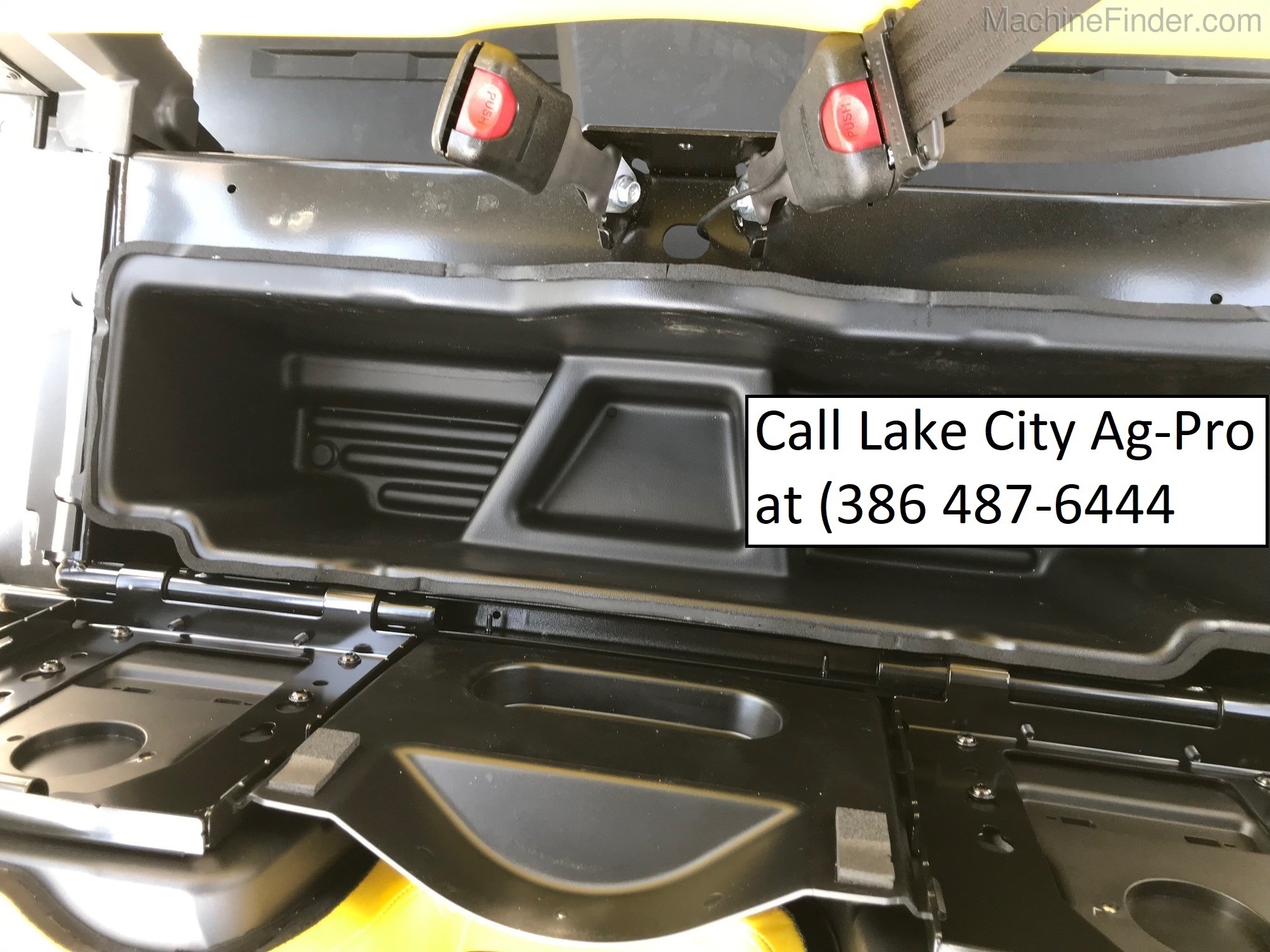 2020 John Deere 560E S4 Image 8