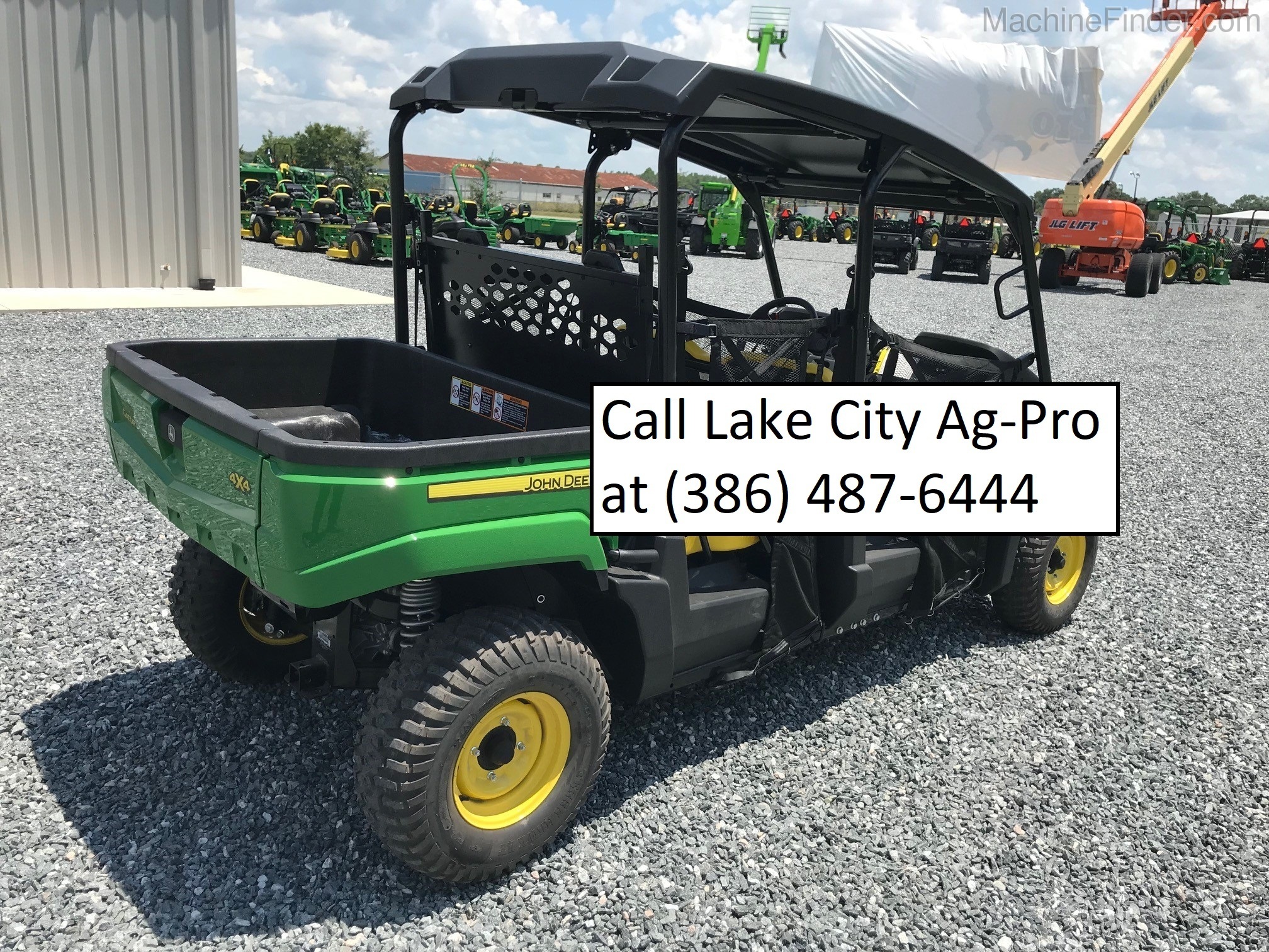 2020 John Deere 560E S4 Image 2