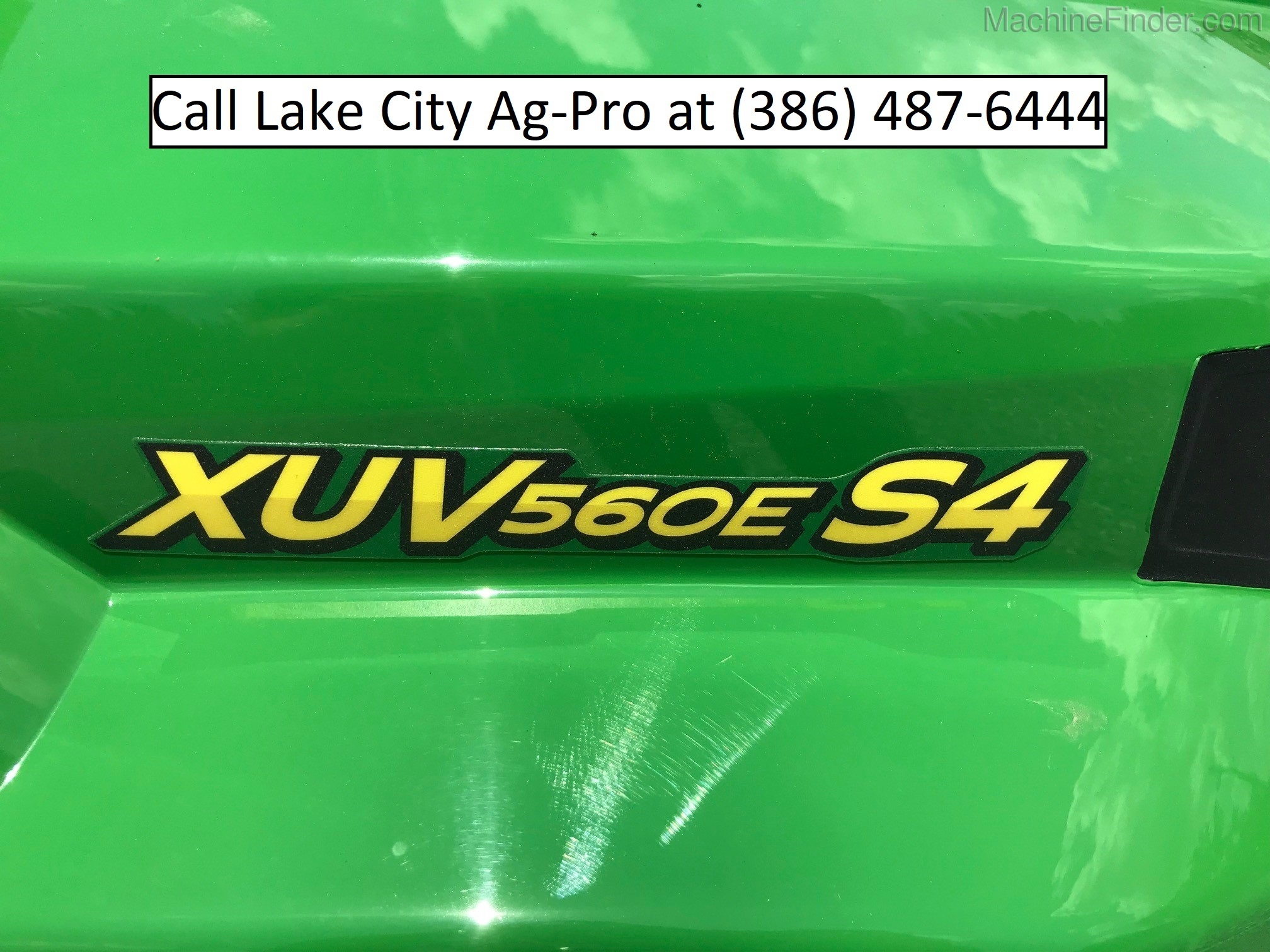 2020 John Deere 560E S4 Image 5