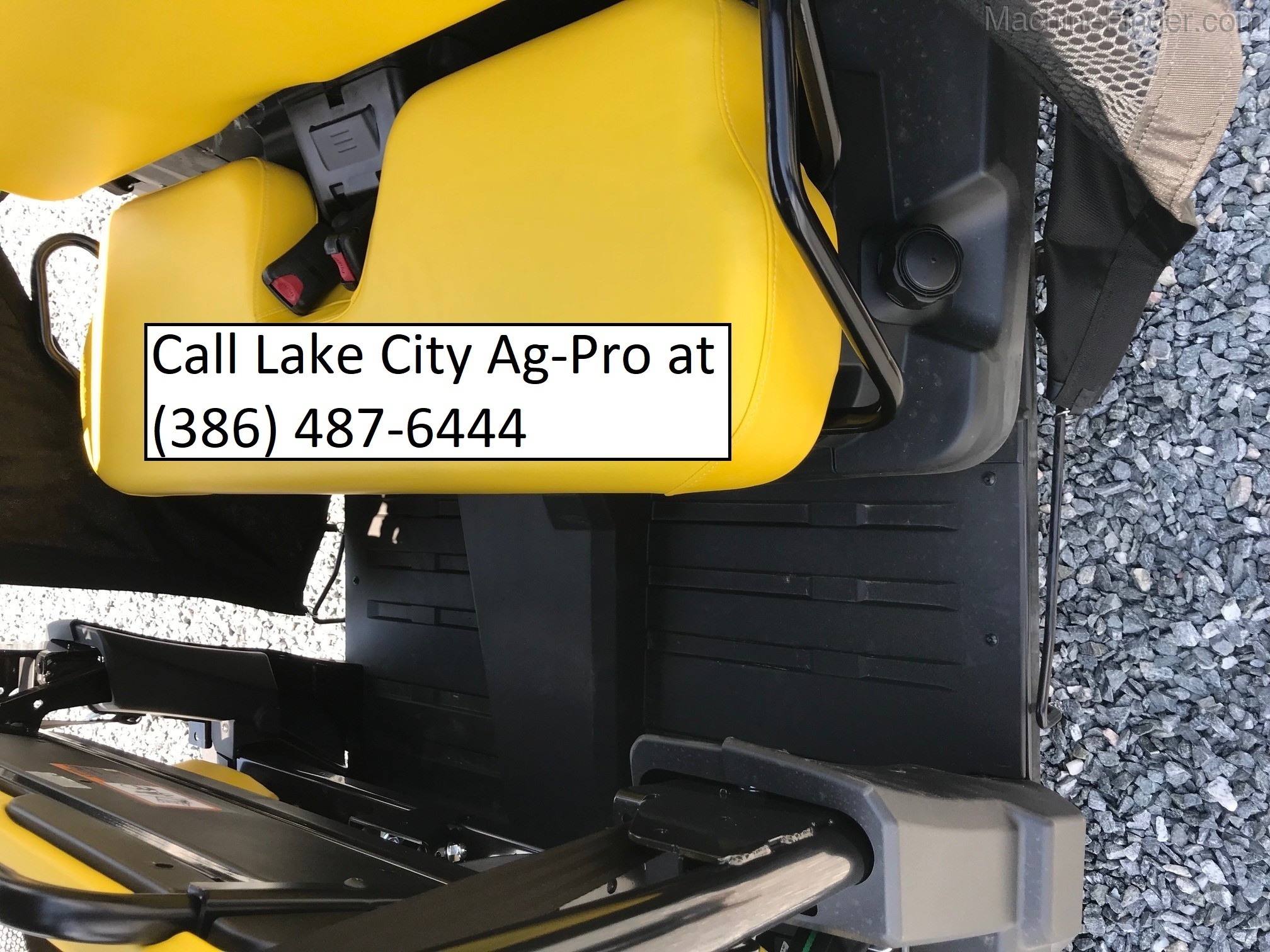 2020 John Deere 560E S4 Image 10