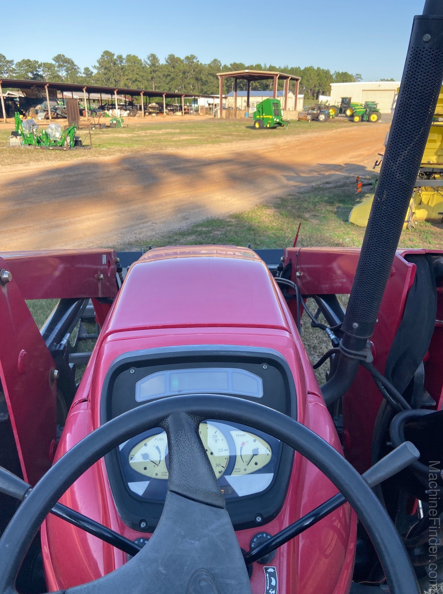 2017 Mahindra MH M85 Image 5