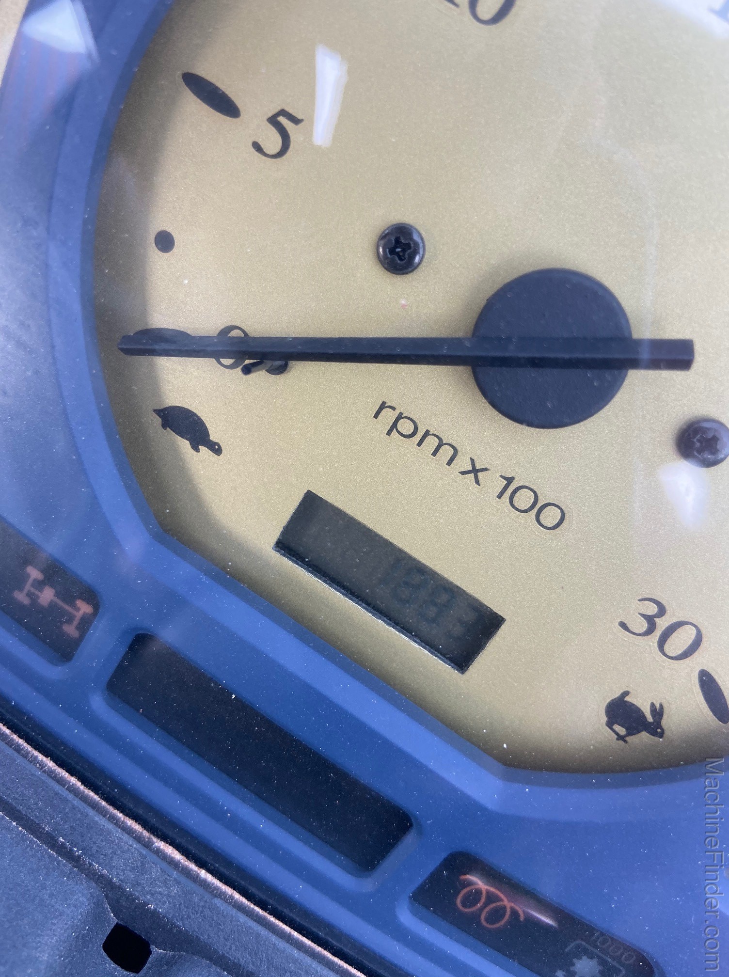 2017 Mahindra MH M85 Image 7