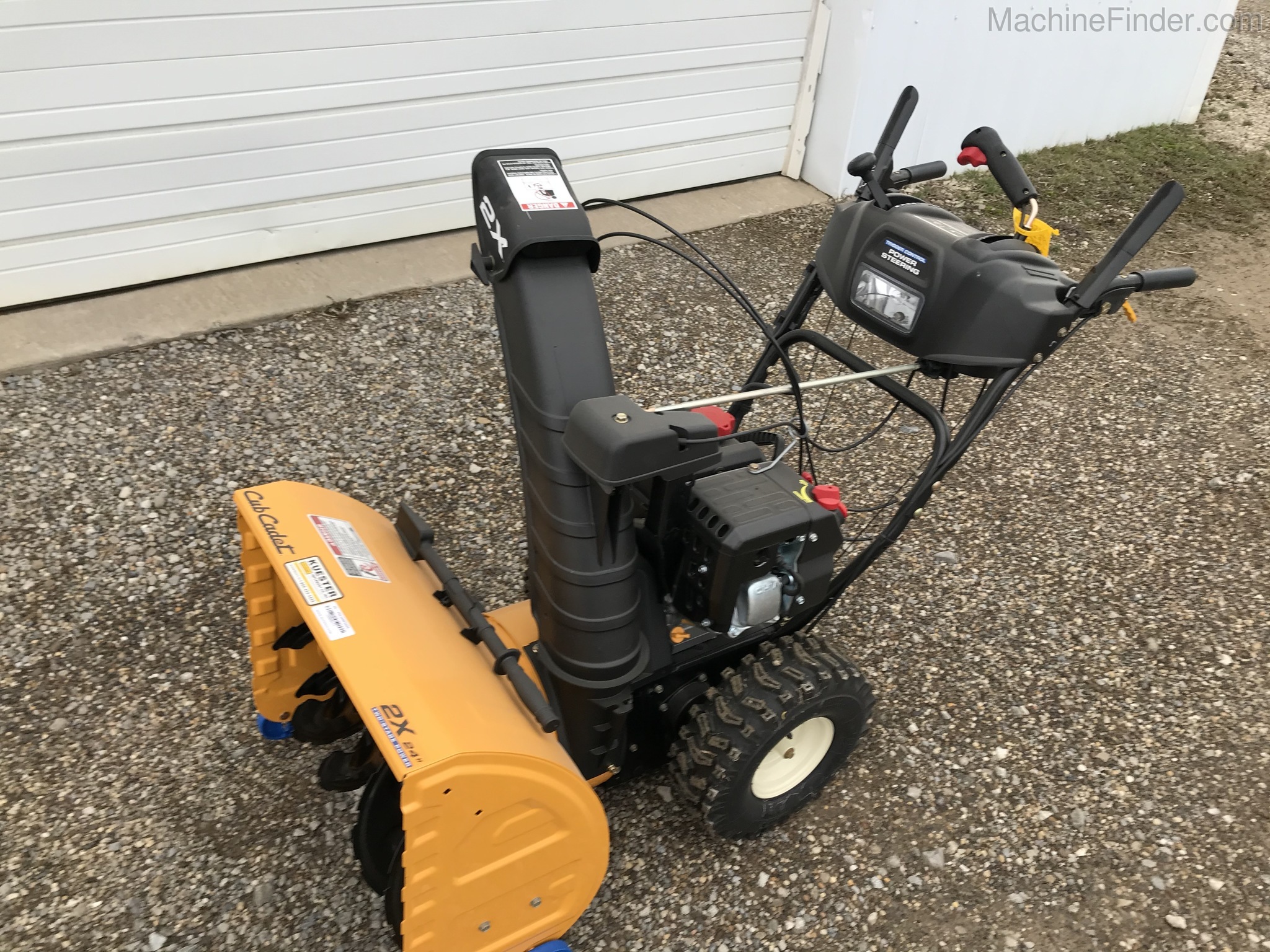 2017 Cub Cadet 2X24 Image 2
