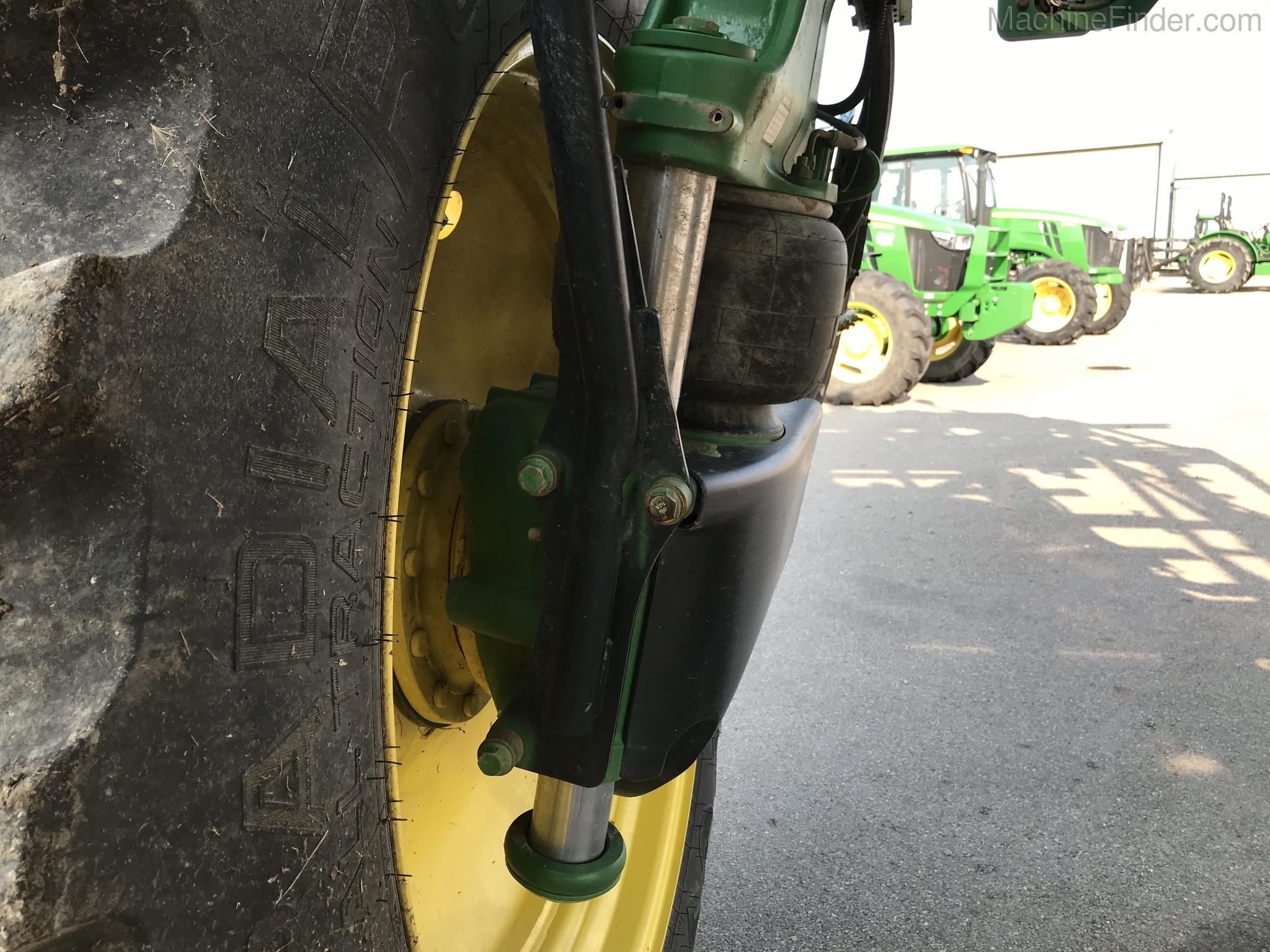 2016 John Deere R4038 Image 11