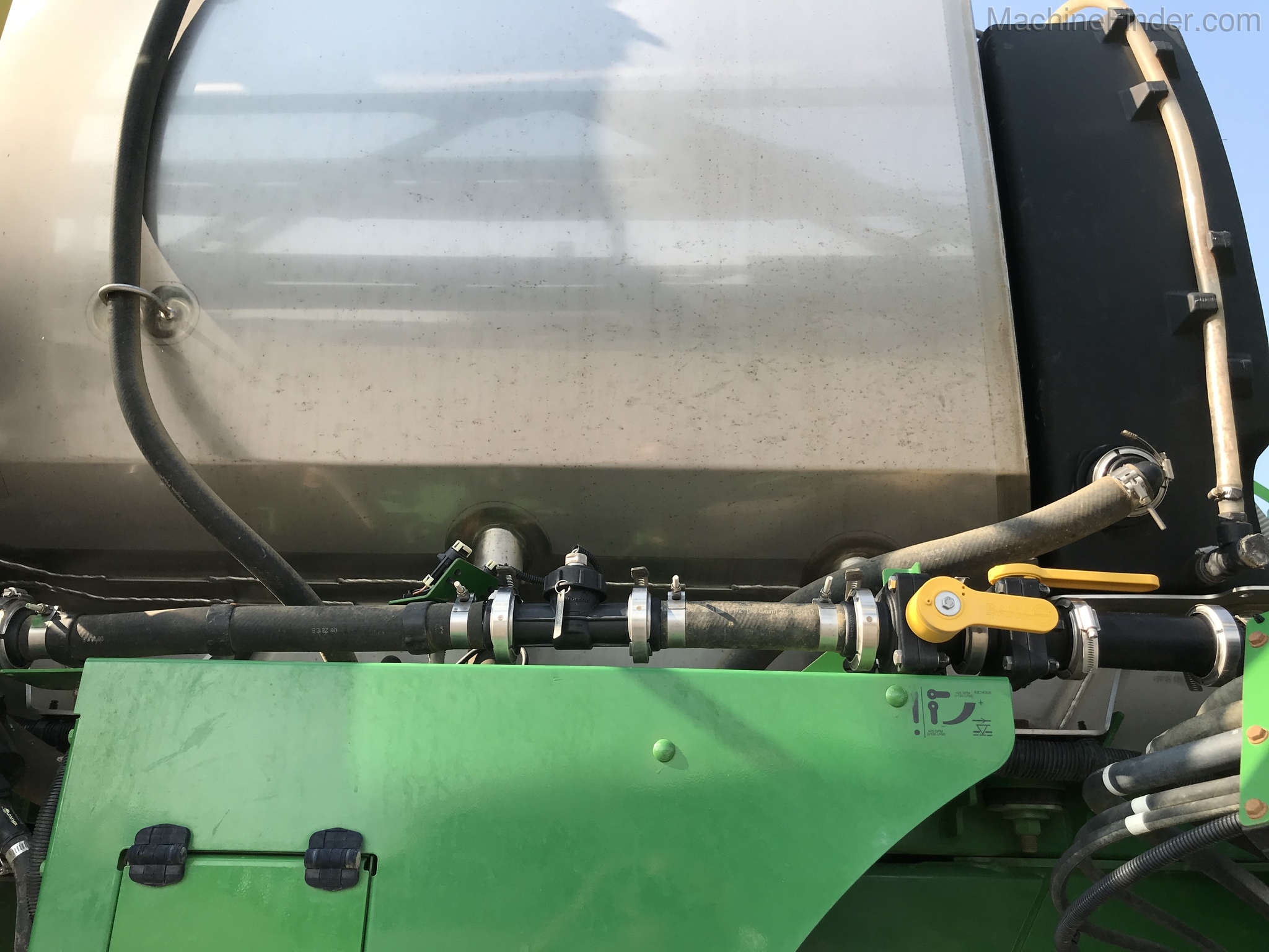 2016 John Deere R4038 Image 20