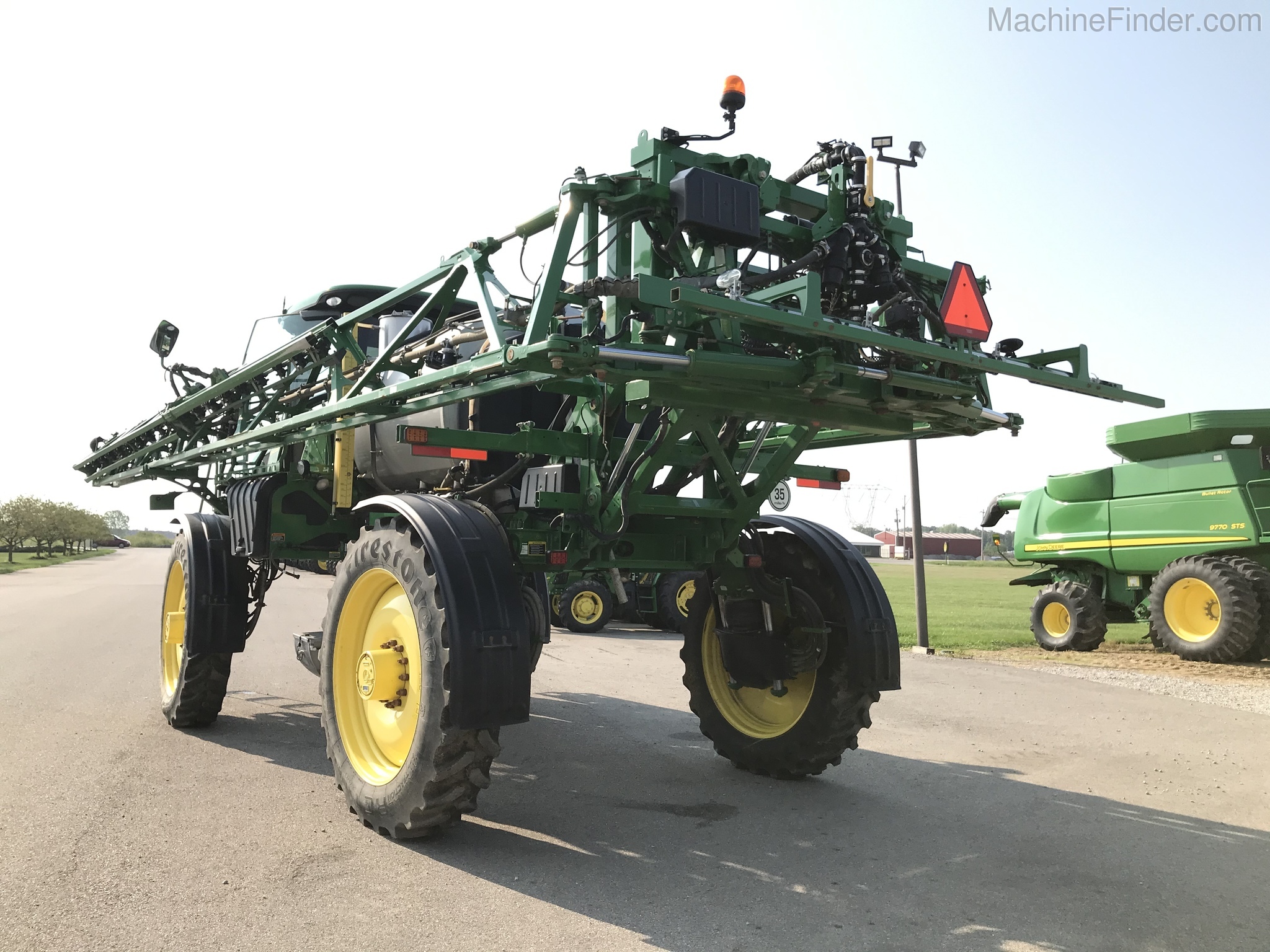 2016 John Deere R4038 Image 6