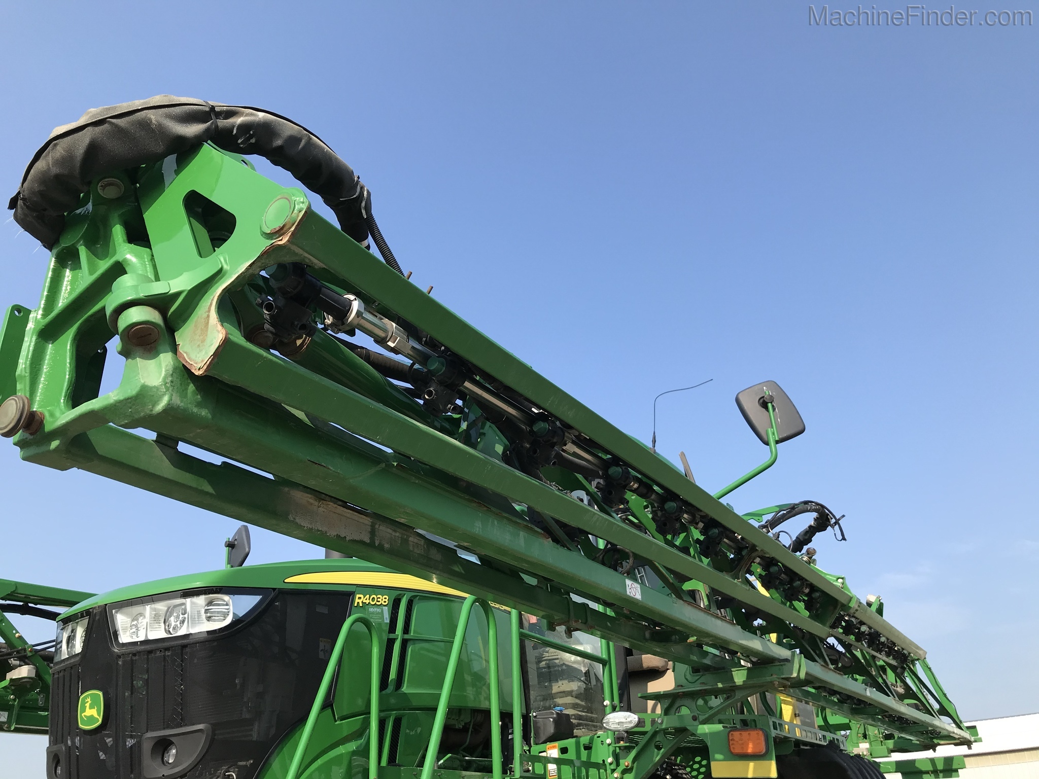 2016 John Deere R4038 Image 8